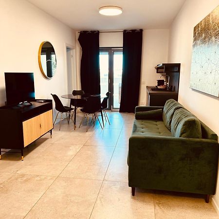 Marisabella Suite Spa 4 Бари Экстерьер фото